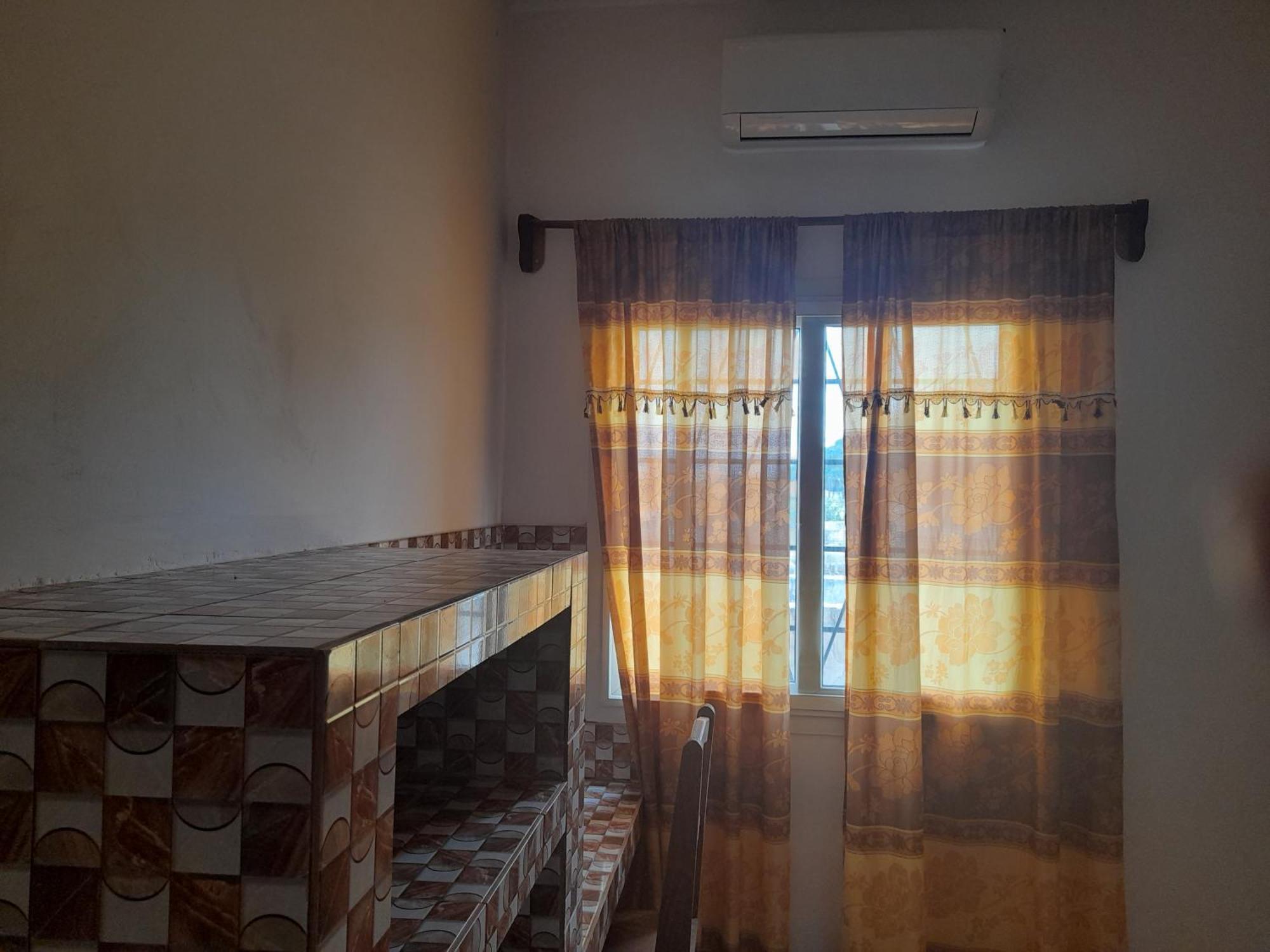 Appartement Familial Spacieux Avec Climatisation زيغنشور الغرفة الصورة